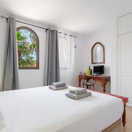 Tamarindo Pool View Apartman *